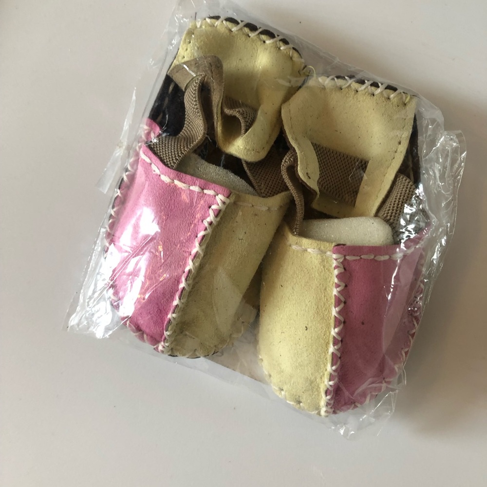 Serena and Lily Pink and Green baby moccasins 6-12